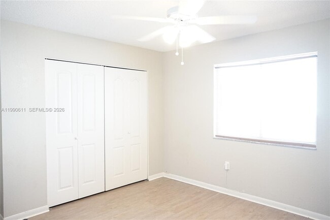 Foto del edificio - 331 NW 82nd Ave