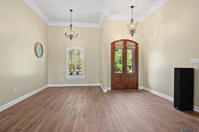 Foto del edificio - 12066 River Highlands Dr