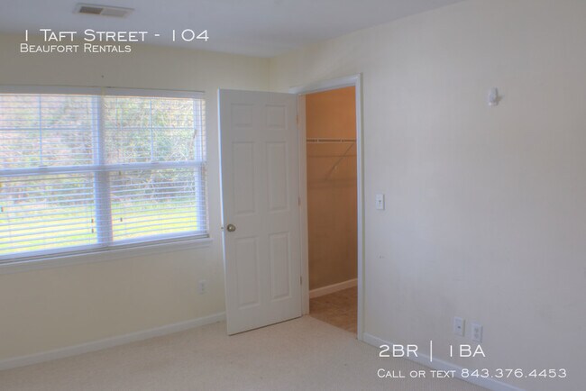 Foto del edificio - Oakview Commons