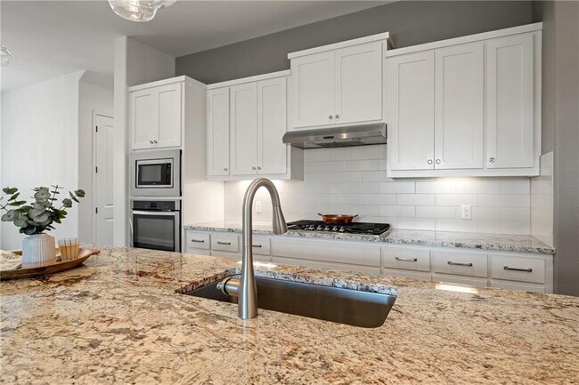 Foto del edificio - 12205 Standing Cypress Dr