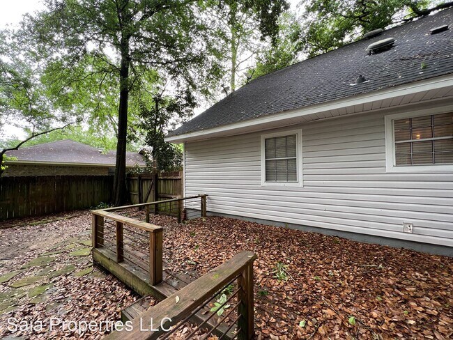 Building Photo - 5 br, 3 bath House - 124 Wild Oak Drive