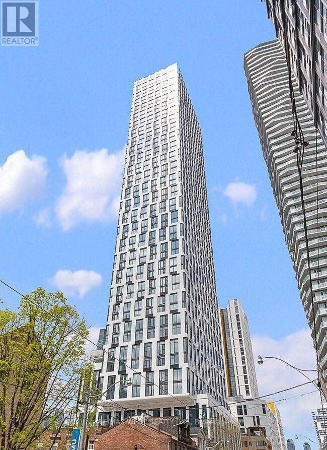 Building Photo - 252 Church St