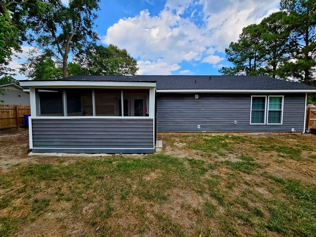 Building Photo - 6441 Rutherglen Dr