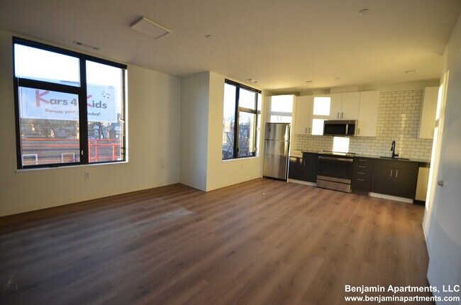 Foto del edificio - 89 Brighton Ave