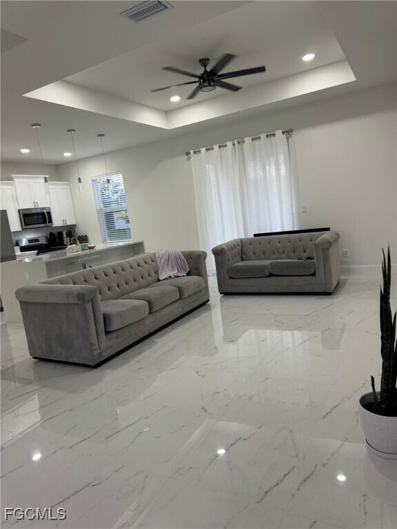 Building Photo - 4607 June Ave N