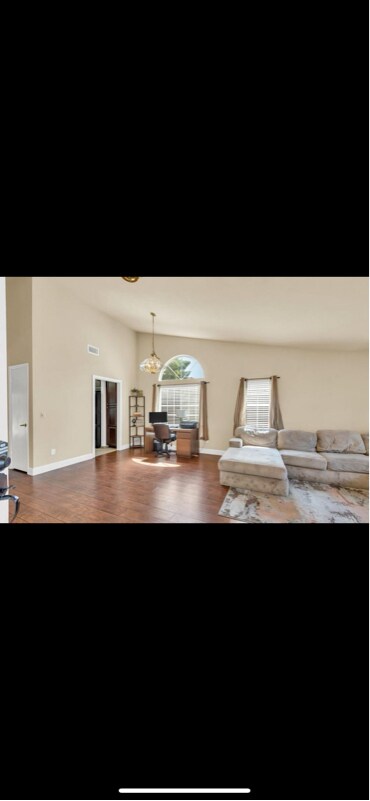 Foto del edificio - 3329 Stoney Rd