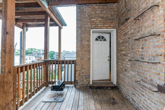 Foto del edificio - 4853 N Springfield Ave