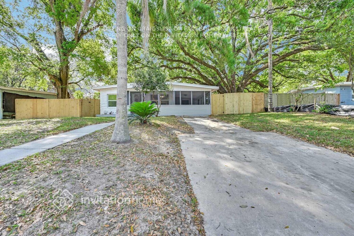 Foto principal - 1326 42nd St