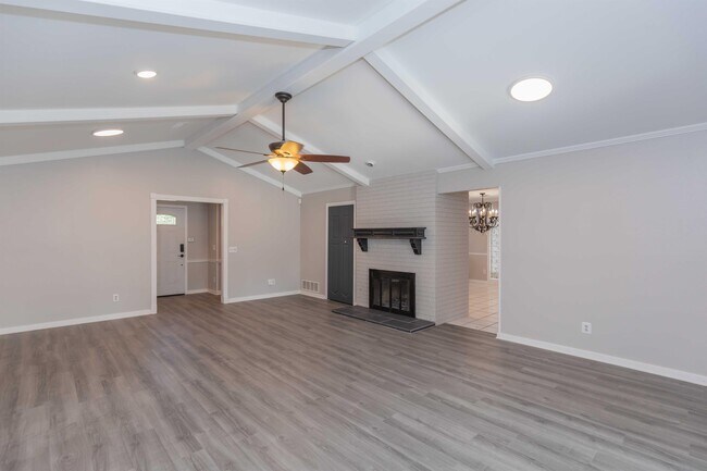 Building Photo - 3511 Tripp Ave
