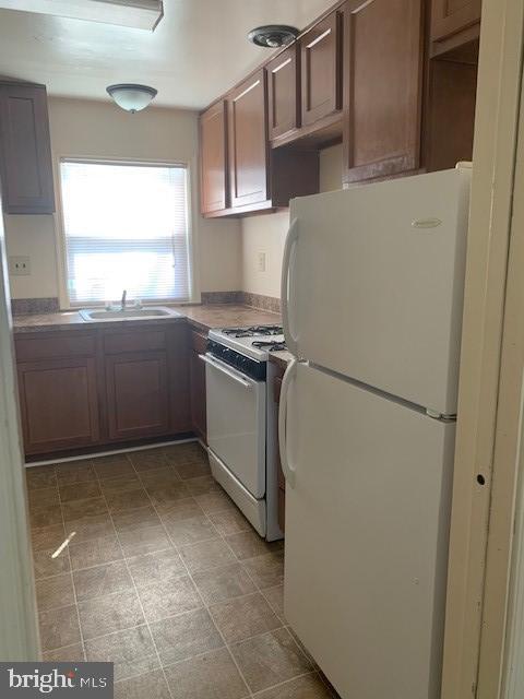 Foto del edificio - 4815 Lindsay Rd