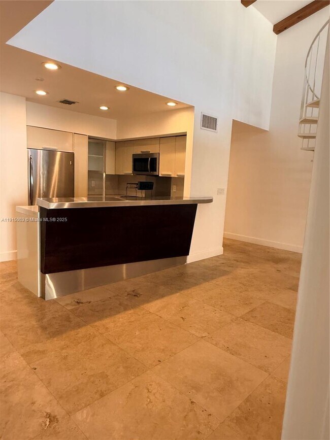 Foto del edificio - 15315 Loch Isle Dr W