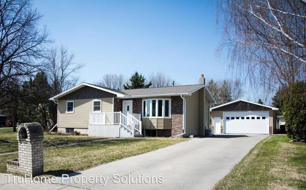 Foto principal - 4 br, 2 bath House - 15 Garden Ct. NW