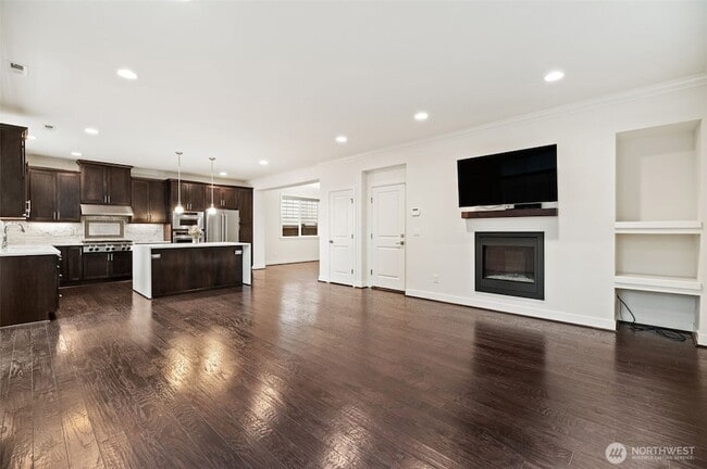 Building Photo - 4574 240th Pl SE