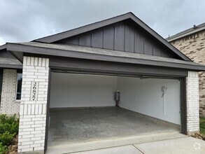 Building Photo - 26827 Inkberry Holly Ln