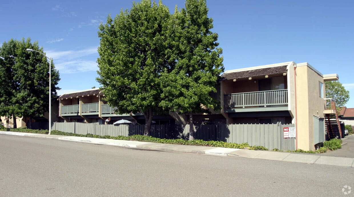 Building Photo - 3499 Norton Way