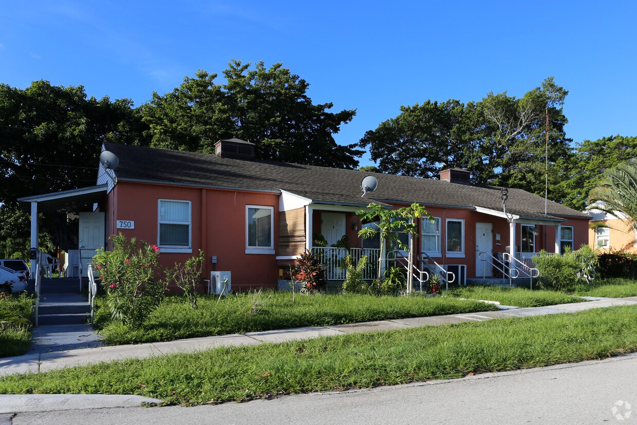 Building Photo - Southridge Senior Community