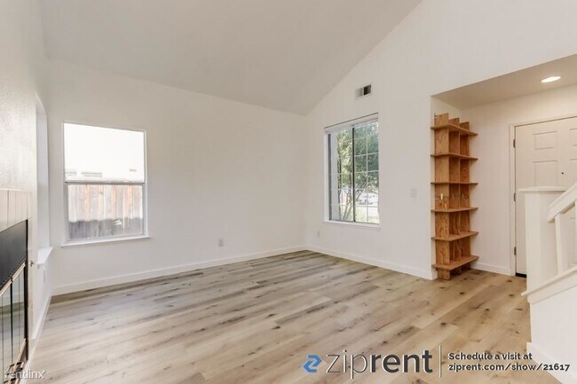 Foto del edificio - 4 br, 2.5 bath House - 741 Vinca Ct, Gilro...