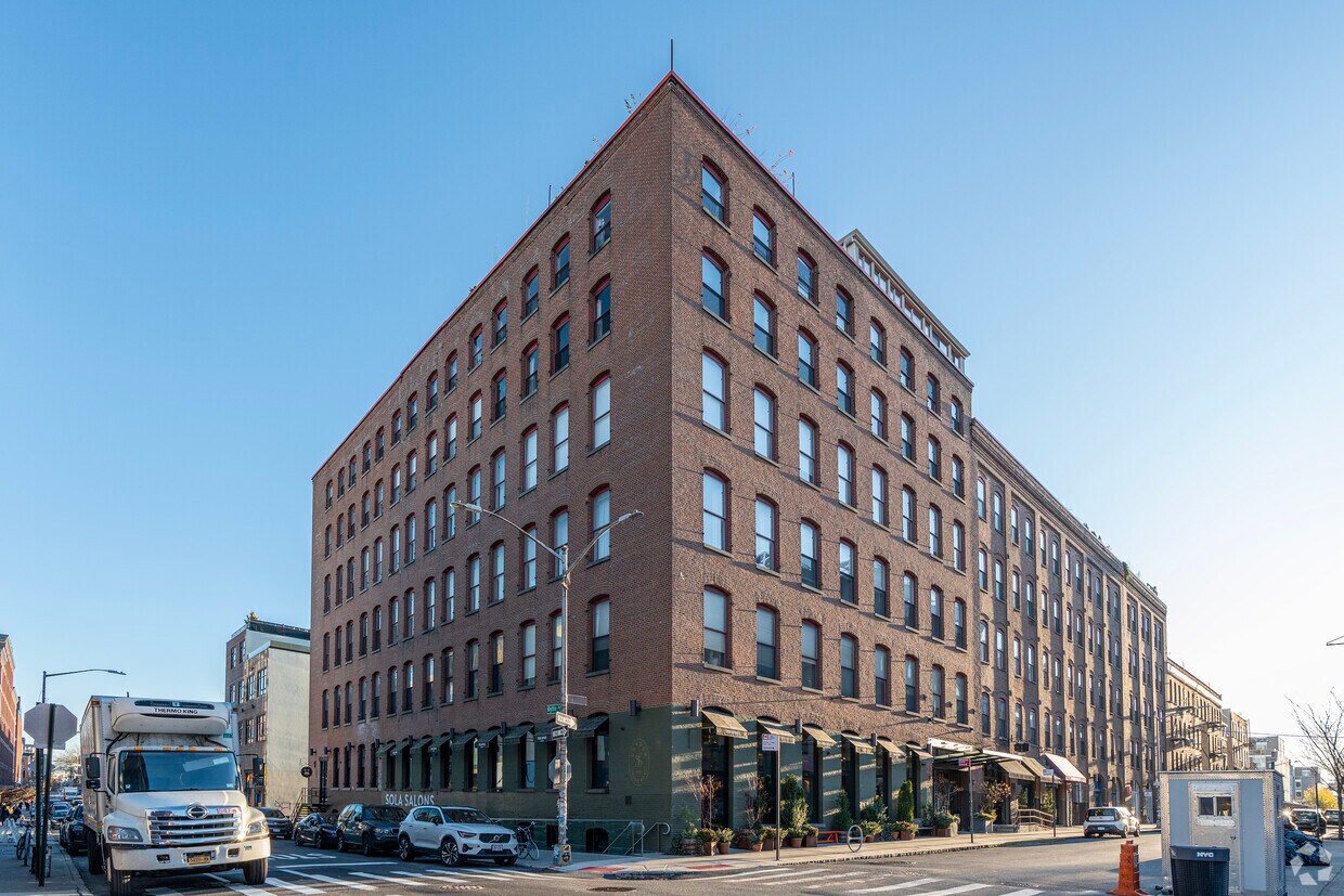 85 N 3rd St - The Mill Building