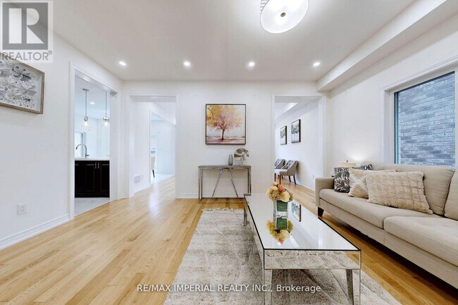 Building Photo - 30 Pietrowski Dr