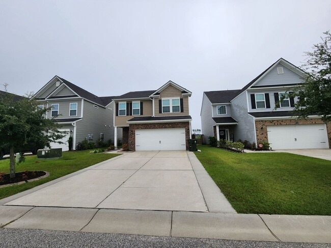 Foto del edificio - True Southern Living In Lindera Preserve!