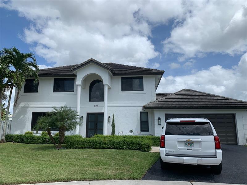 Foto principal - 14001 Summersville Pl