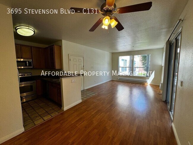 Foto del edificio - 3695 Stevenson Blvd