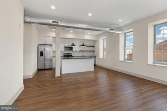 Building Photo - 1618 Mifflin St