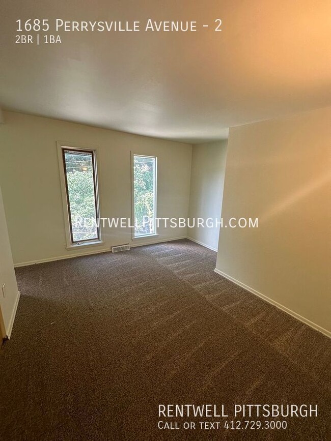 Building Photo - Fantastic 2 Bedroom Duplex in Pittsburgh