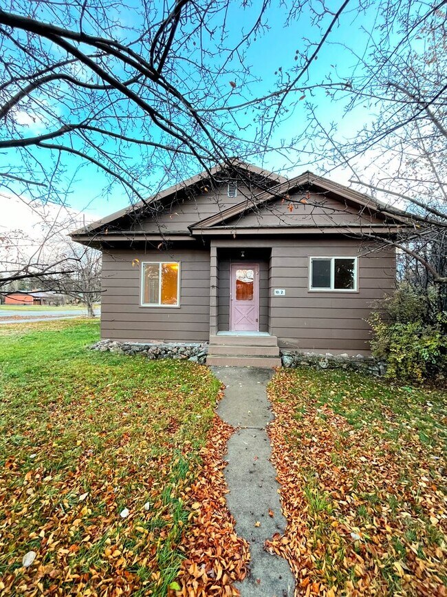 Foto del edificio - Spacious, Updated Home in the Heart of Driggs