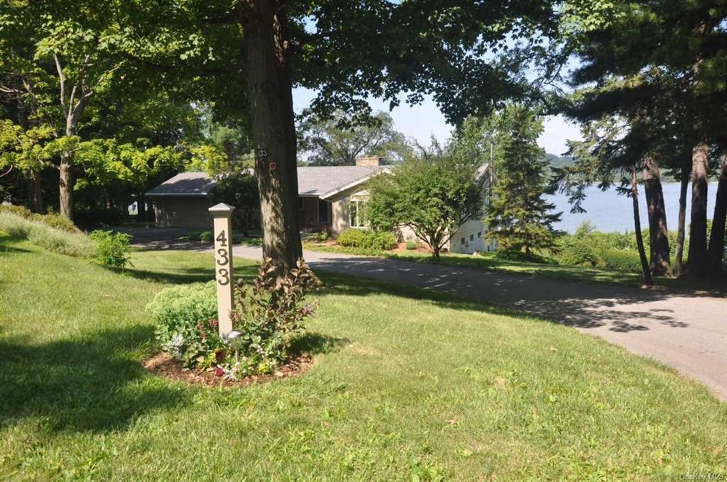 Foto principal - 433 Rhinecliff Rd