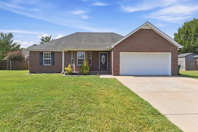 Building Photo - 3033 Mesquite Dr