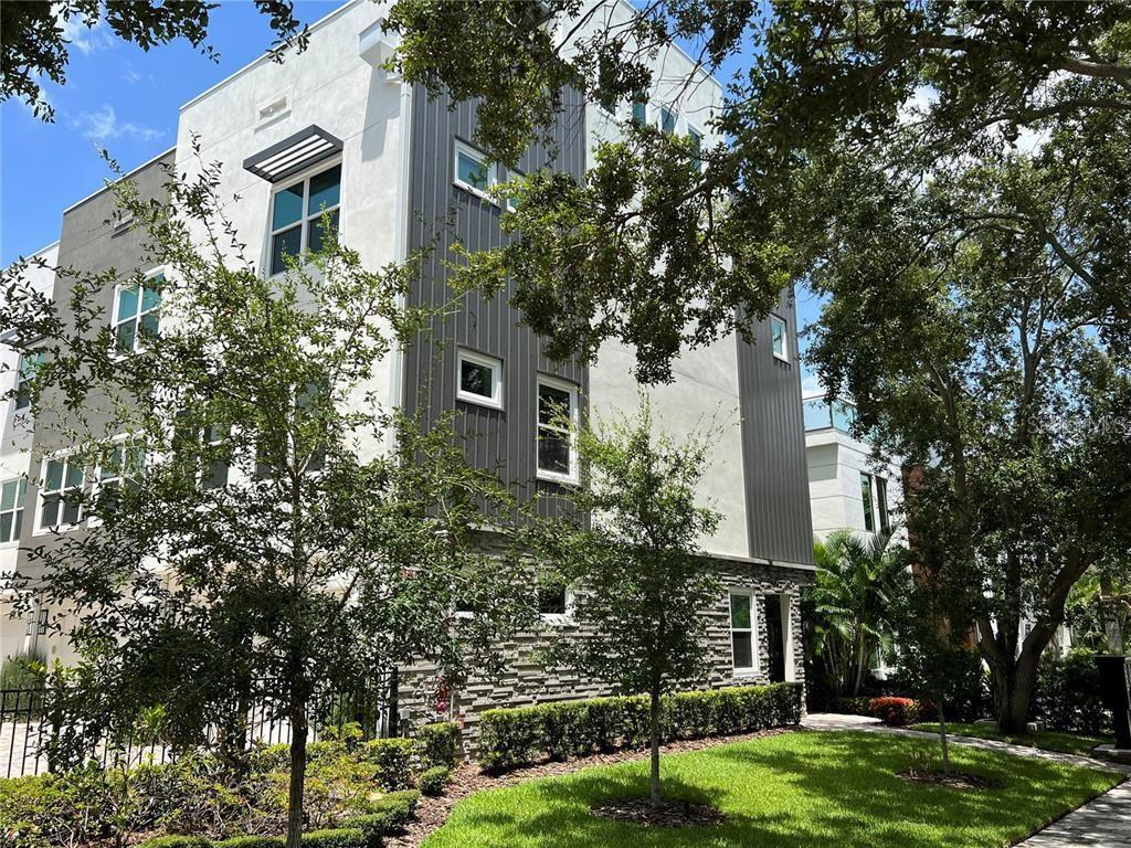 Primary Photo - 105 5th Ave N