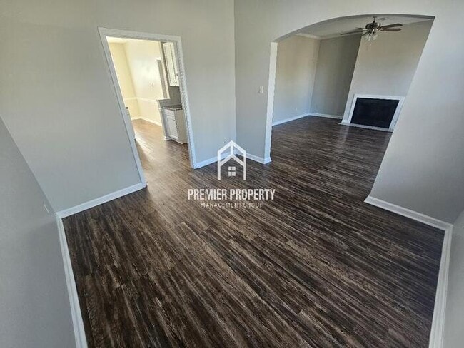 Building Photo - 4537 S Germantown Rd