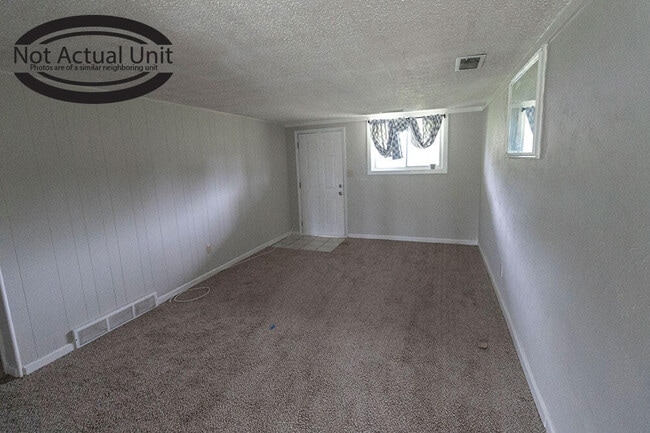 Building Photo - 6825 N Brown Station Dr