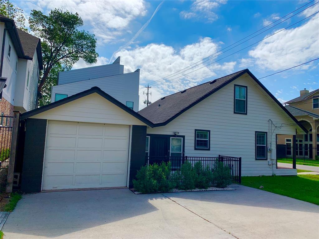 5720 Schuler St, Houston, TX 77007 House for Rent in Houston, TX