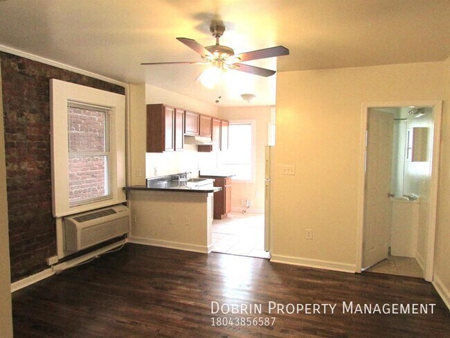 Foto del edificio - Studio Apt with Front & Back Porch AND Hug...