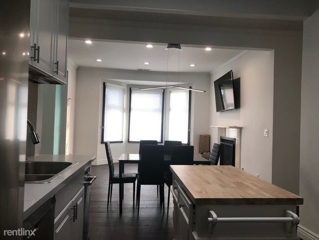 Foto del edificio - 2406 Clay St