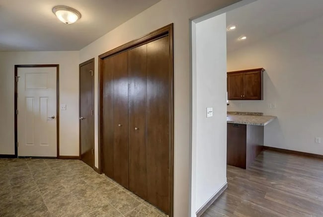 Building Photo - 4903 Annabelle Ct