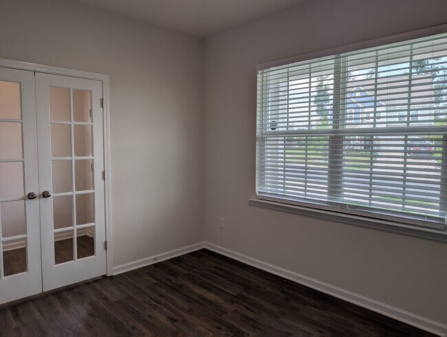 Foto del edificio - Move-in ready Ranch Style Home Located in ...