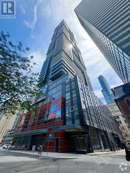 Building Photo - 7-4107 Grenville St