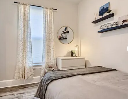 Foto del edificio - 212 E Maple Ave