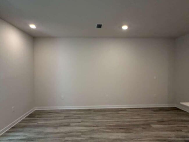 Building Photo - 47 S Main Deck Dr