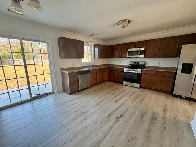 Building Photo - 318 Murphy Dr