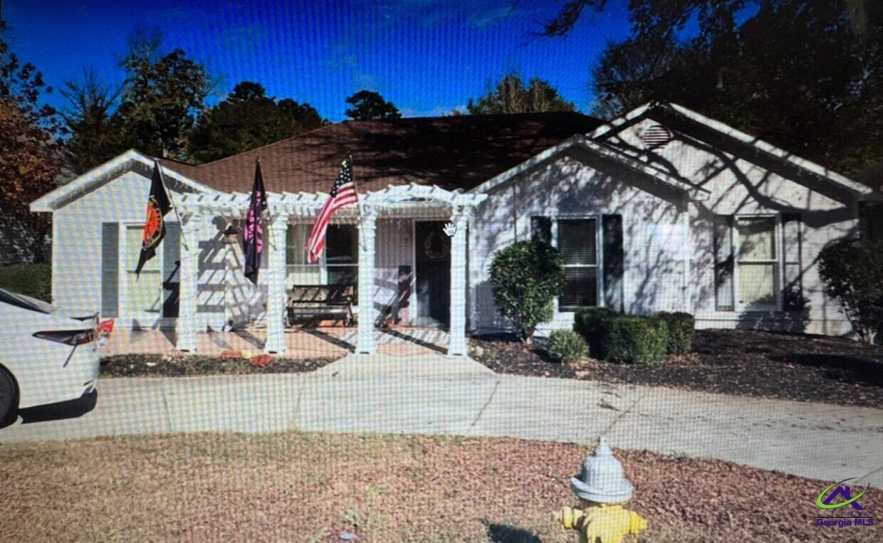 Foto principal - 199 Autumn Trace Ct