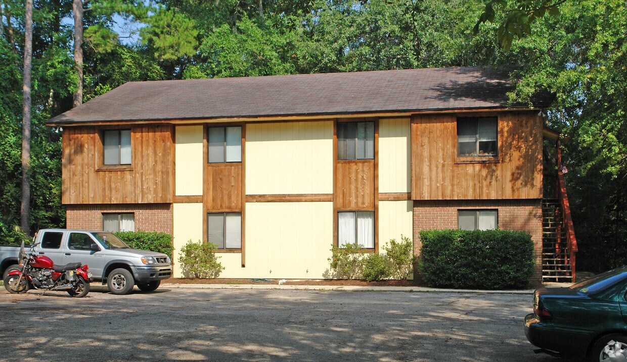 Foto principal - 3716 Donovan Dr