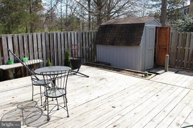 Building Photo - 6827 Heatherway Ct