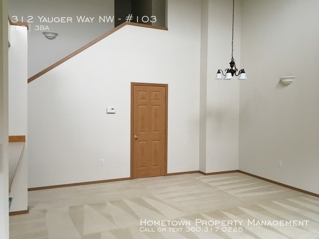 Building Photo - 312 Yauger Way NW