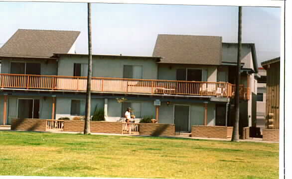 Primary Photo - 900 E Oceanfront