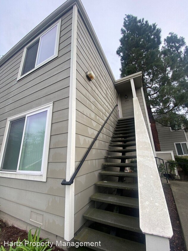 2 br, 2 bath House 332 Norris Canyon Ter... House Rental in San