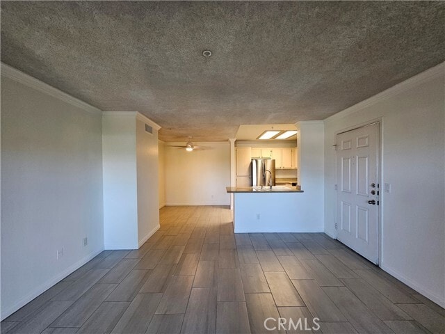 Building Photo - 1015 La Terraza Cir